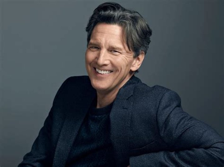 Discovering the Marital Status of Andrew McCarthy