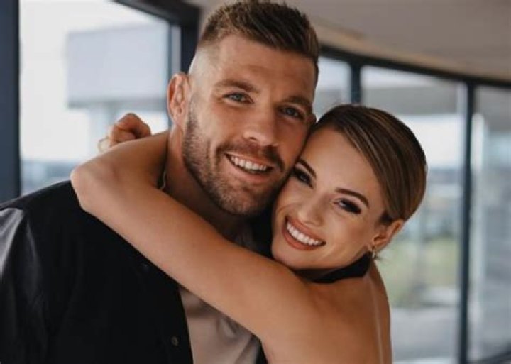 Dricus Du Plessis Wife: A Love Story Behind the Fighter