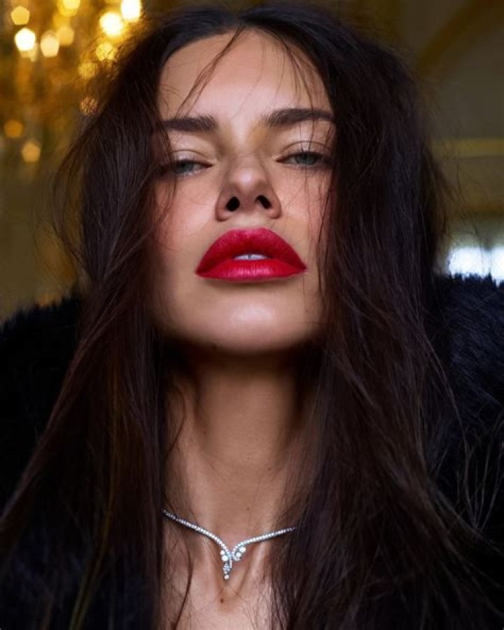 Embracing Beauty: The Story of Adriana Lima's Chubby Moments
