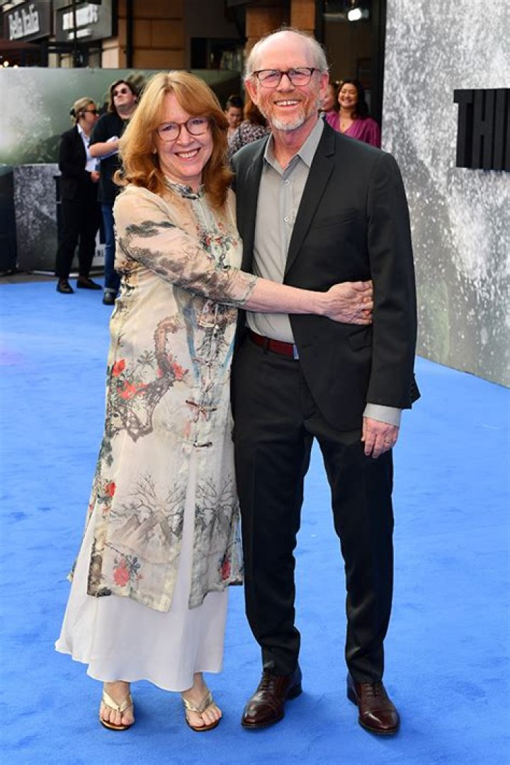 Exploring the Intriguing Life and Wealth of Ron Howard's Wife