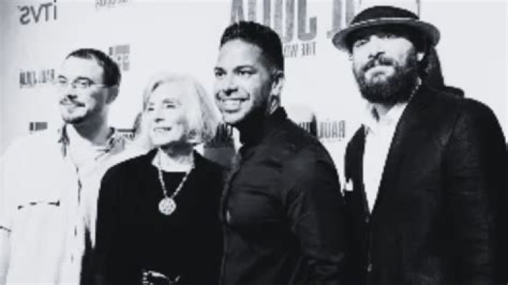 Exploring the Life of Benjamín Rafael Juliá: A Multifaceted Persona