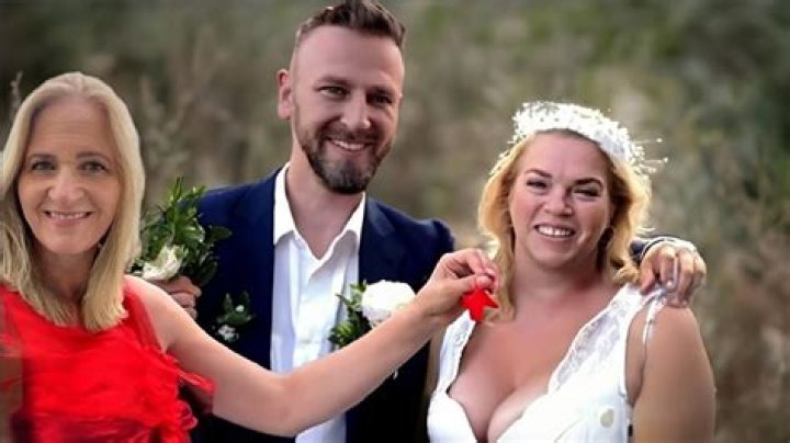 Find Out: Janelle Brown's New Husband Revealed