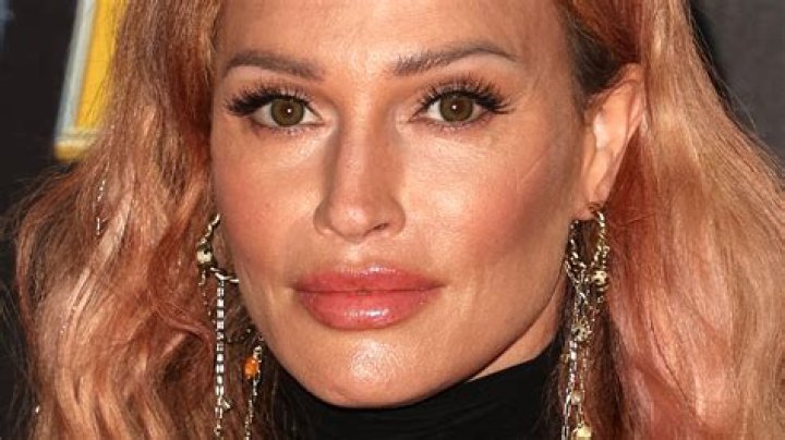 Jolene Blalock: A Star Trek Phenomenon