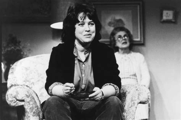 Kathy Bates: Life Beyond the Spotlight and Her Husband