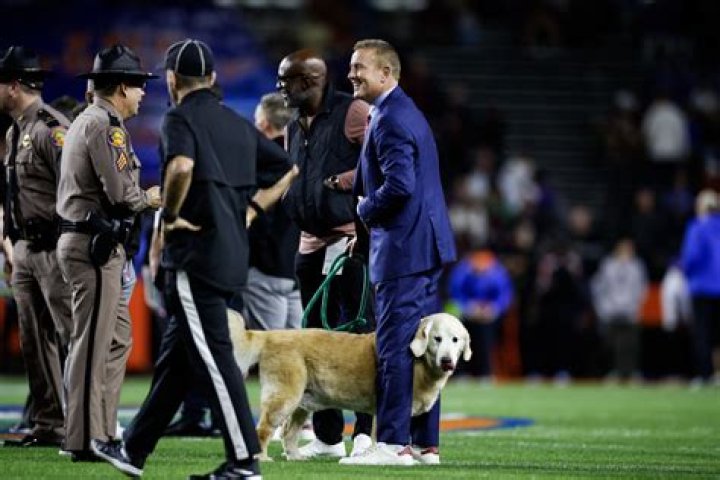 Kirk Herbstreit and His Beautiful Wife: A Closer Look at Their Life Through Photos