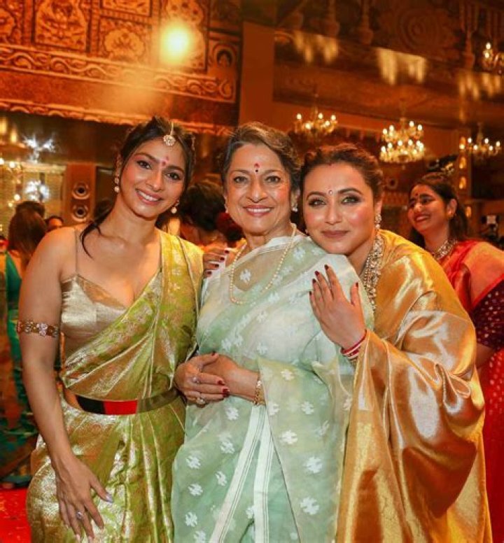 Tanuja's Husband: Unveiling the Man Behind the Star