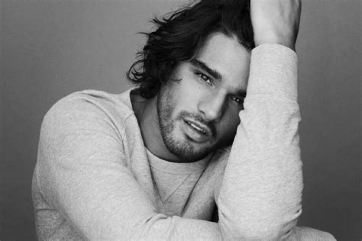 The Enigmatic Life of Marlon Teixeira's Wife: A Closer Look