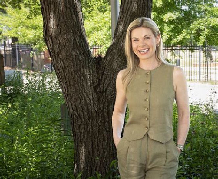 Unveiling Jessica Dean's CNN Salary: What We Know