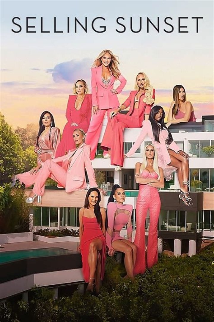 Unveiling the Charisma of Melanie Selling Sunset