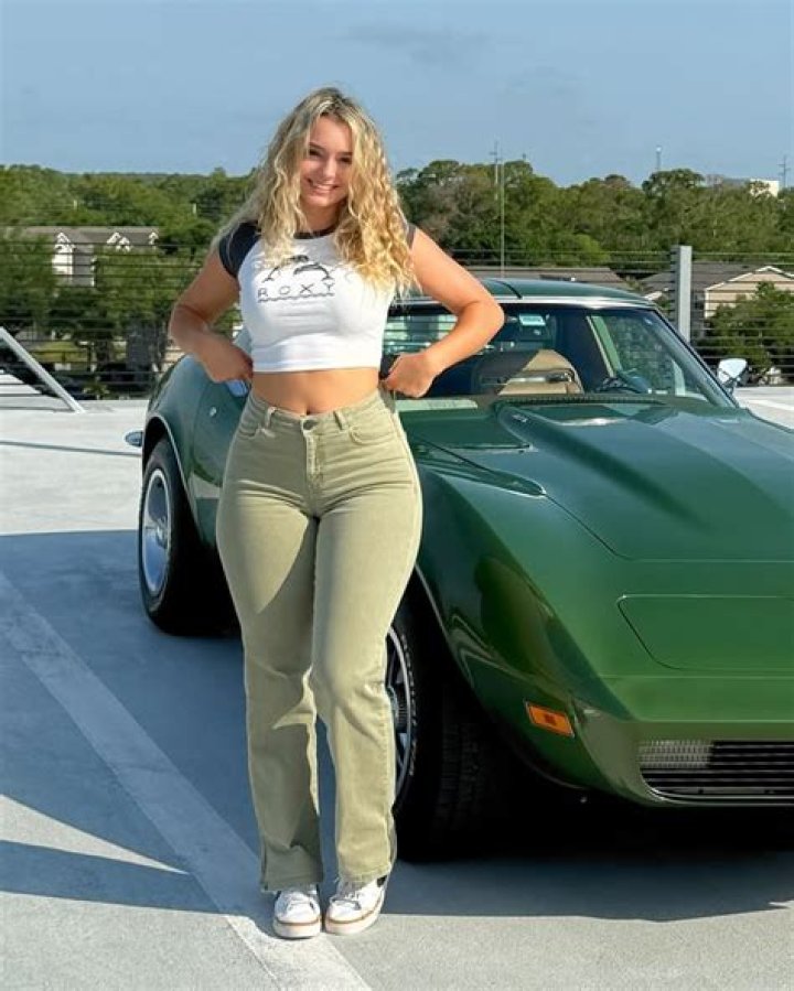 Unveiling the Life of Kirstentoosweet: A Comprehensive Bio