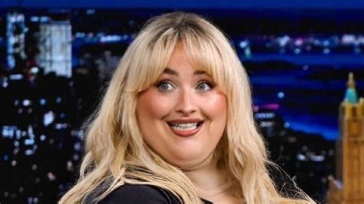 Unveiling the Truth: Is Sabrina Carpenter Fat?