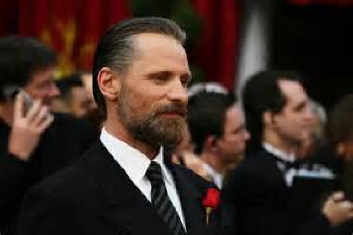 Viggo Mortensen's Intriguing Relationships: A Deep Dive
